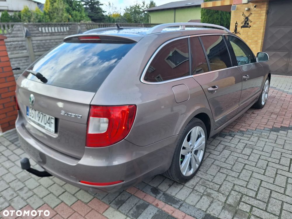 Skoda Superb 1.8 TSI Active - 11