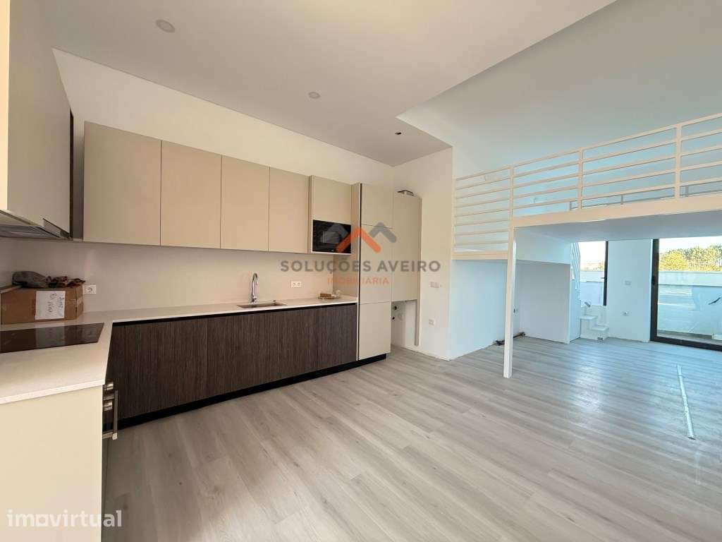 Apartamento T0+1 com mezanino - Gafanha da Nazaré - Grande imagem: 3/17