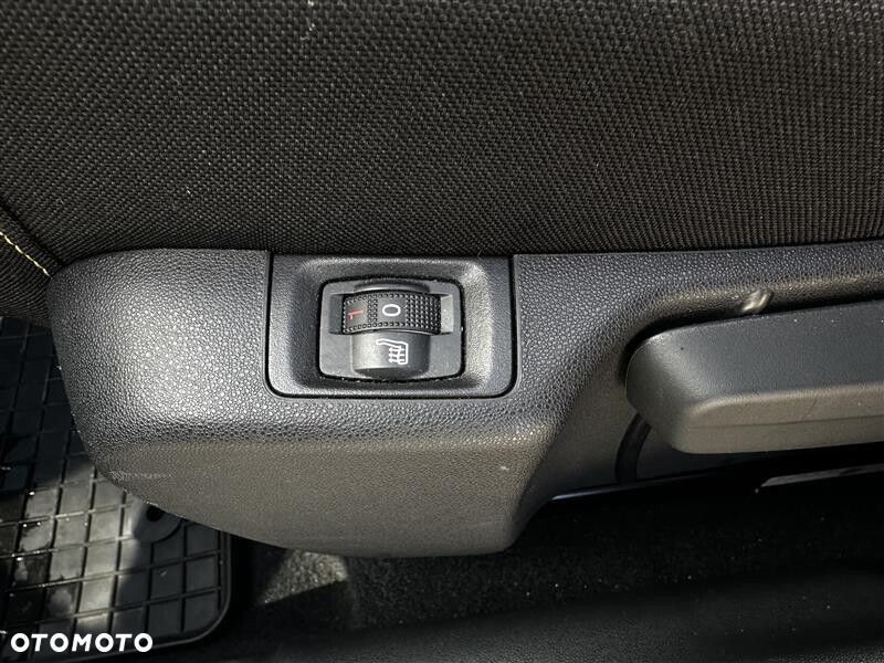 Citroën C3 1.2 PureTech C-Series - 21
