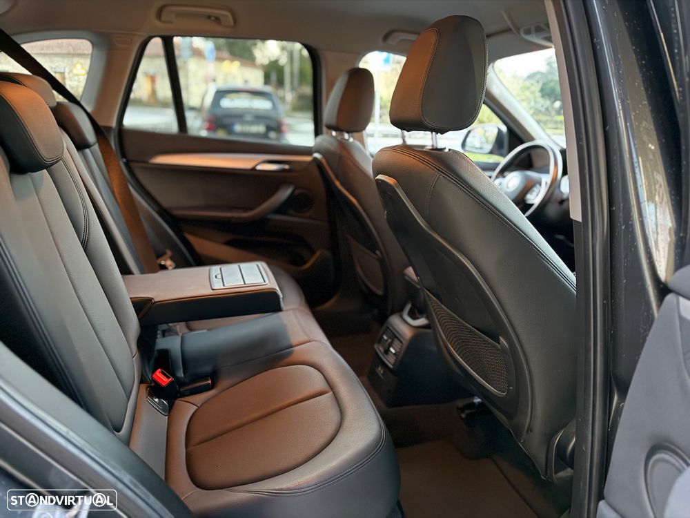 BMW X1 sDrive18i Aut. Advantage - 24