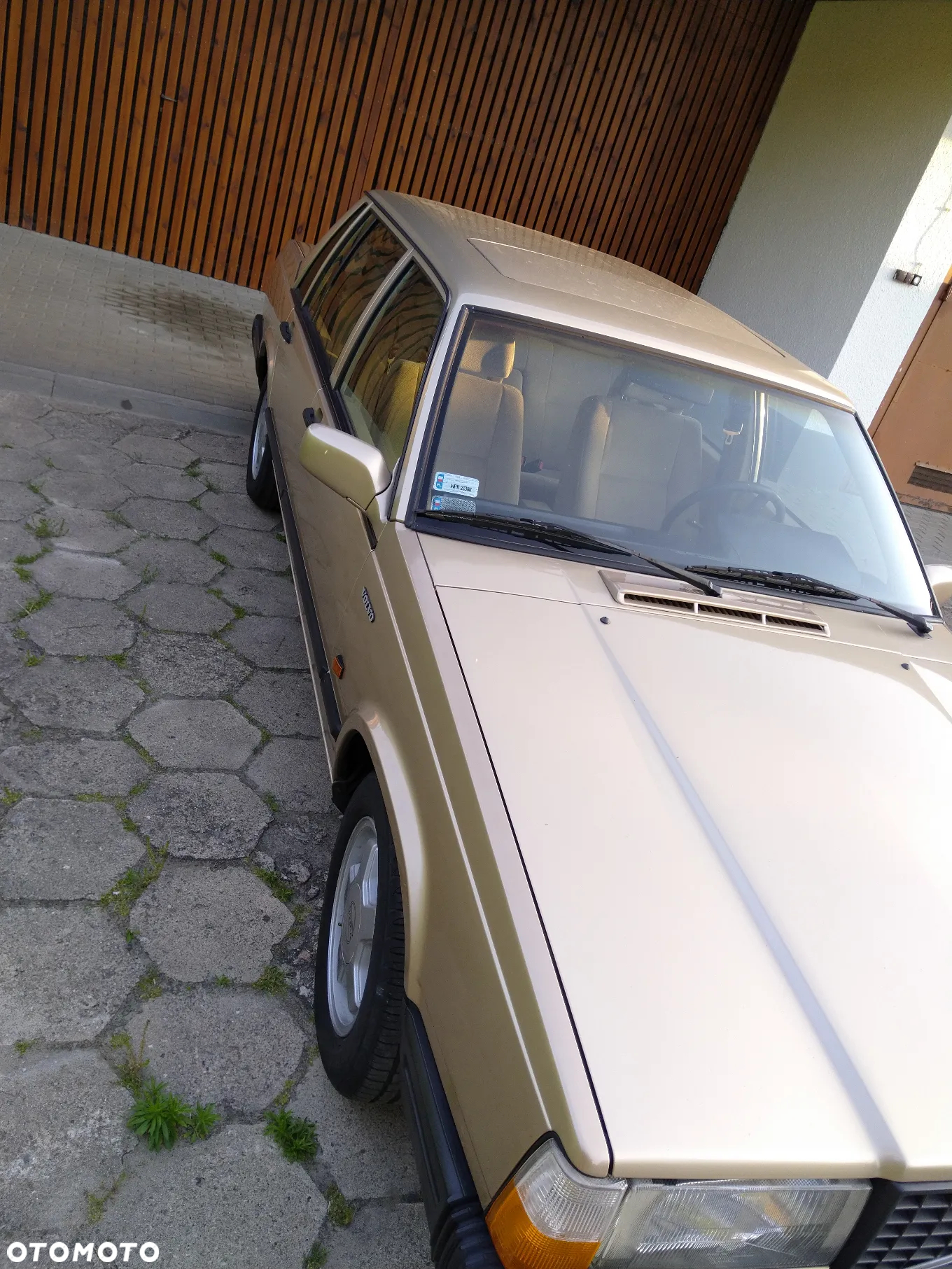 Volvo Seria 700 - 31