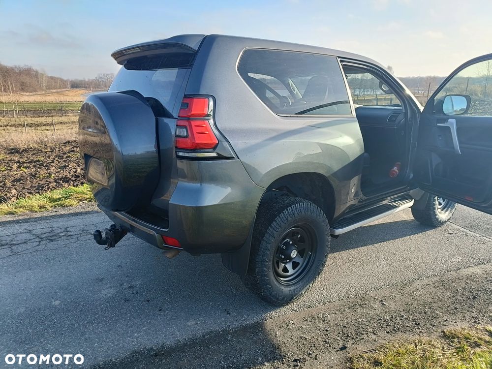 Toyota Land Cruiser LC 2.8 D-4D Prado - 6