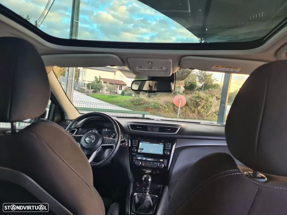 Nissan Qashqai 1.2 DIG-T N-Connecta - 22