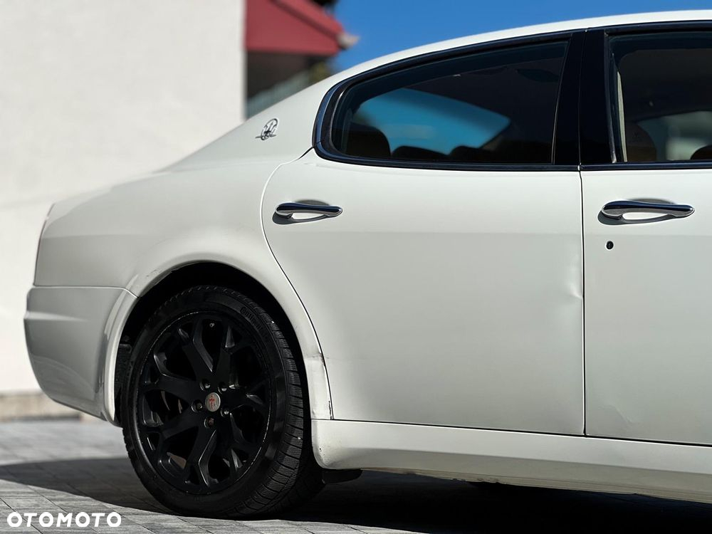 Maserati Quattroporte Standard - 19