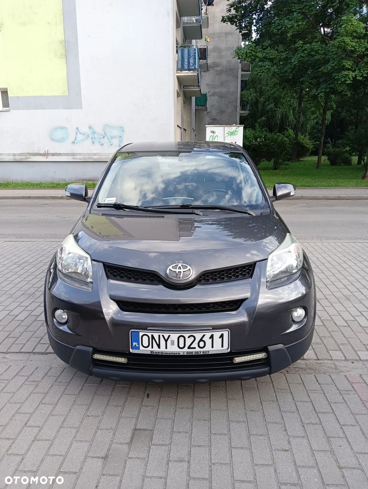Toyota Urban Cruiser - 2
