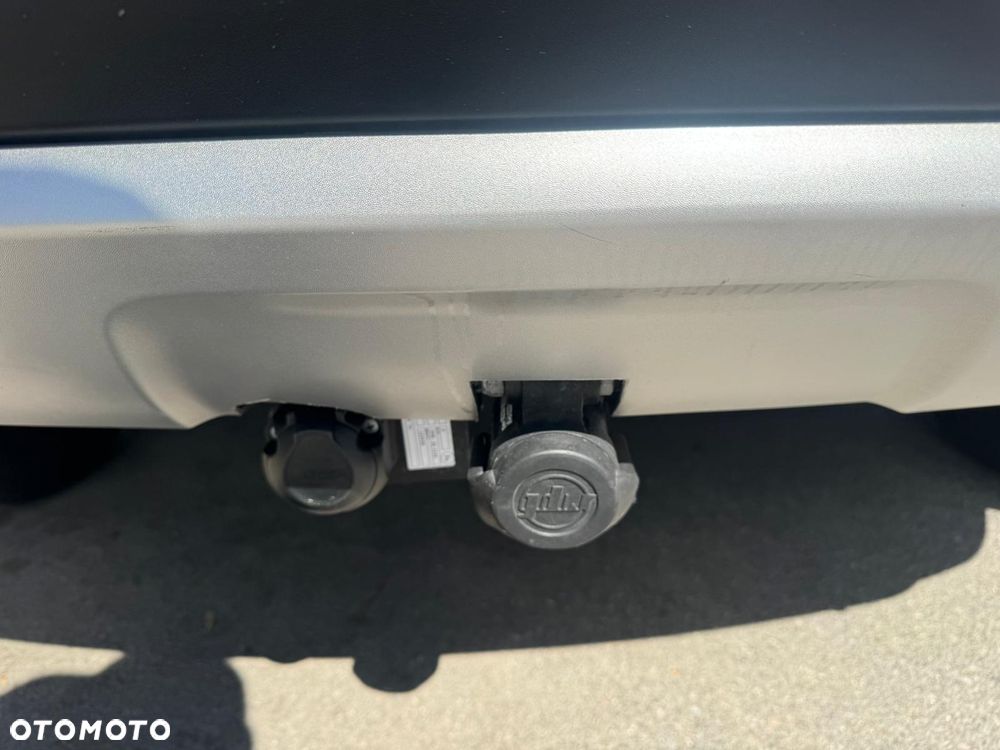 Dacia Duster 1.6 16V 105 4x2 Prestige - 11