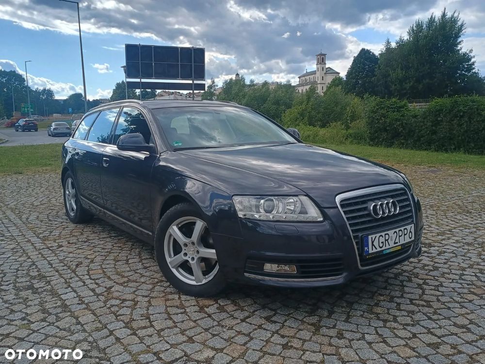Audi A6 Avant - 1