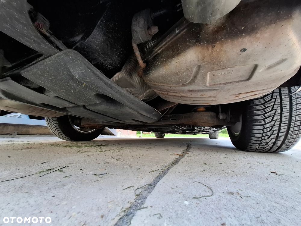 Ford S-Max - 34