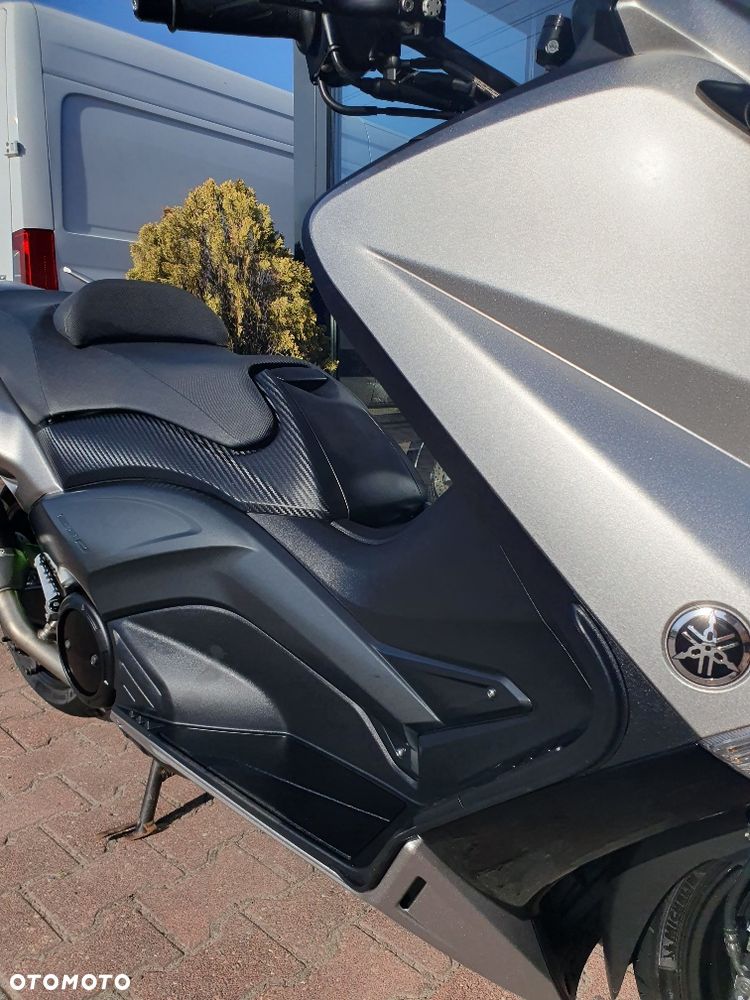Yamaha Tmax - 26
