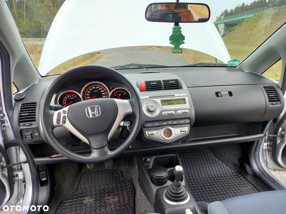 Honda Jazz 1.4 LS - 18
