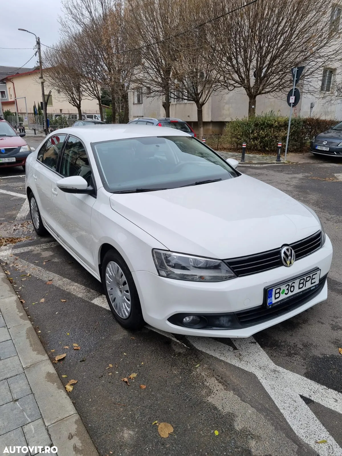 Volkswagen Jetta 1.2 TSI Comfortline - 4