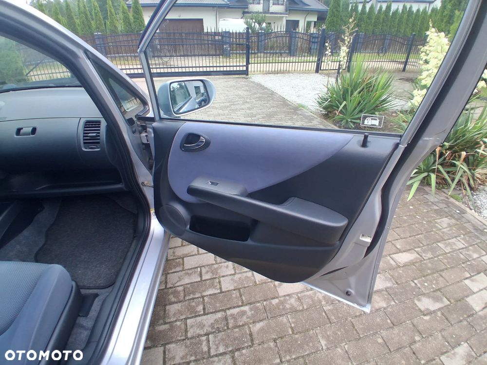 Honda Jazz 1.4 CVT ES - 20