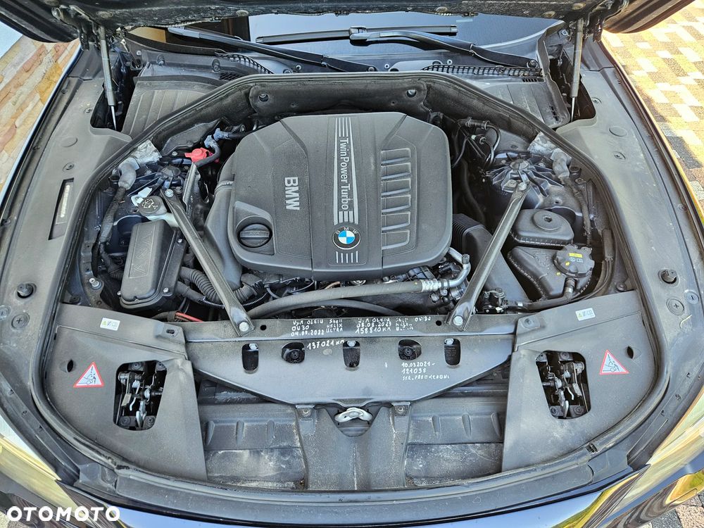 BMW Seria 7 740d - 39