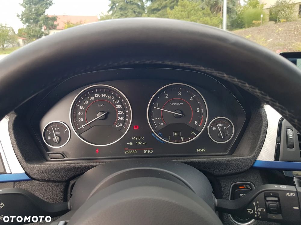 BMW Seria 3 - 17
