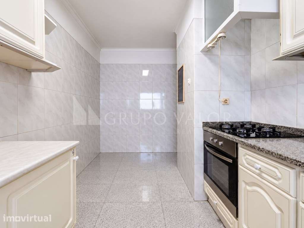 Apartamento T1+1 em Monte Abraão - Queluz - Grande imagem: 5/15