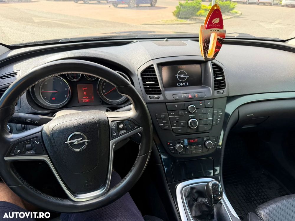 Opel Insignia 2.0 CDTI - 7
