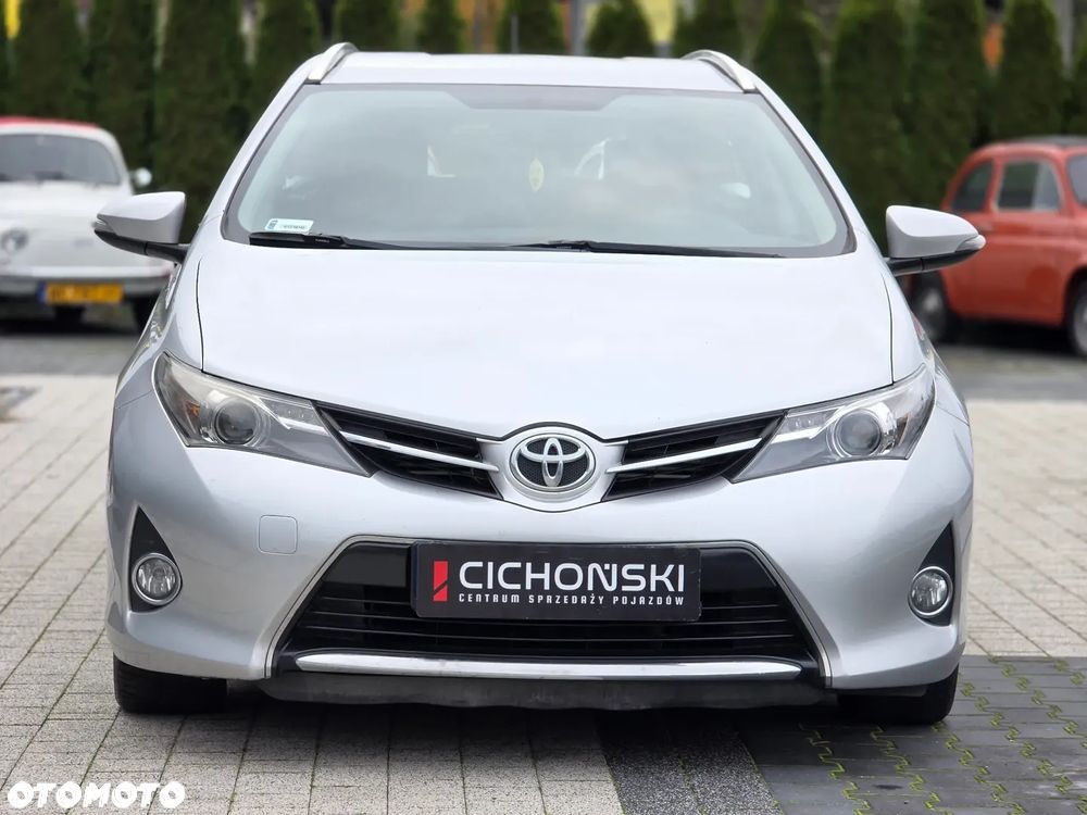 Toyota Auris 2.0 D-4D Prestige - 3