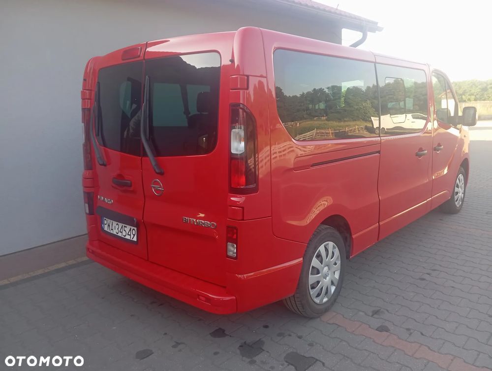 Opel Vivaro L2H1 2,9t Elegance Business - 15