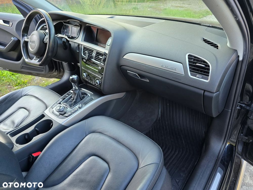 Audi A4 Allroad 2.0 TDI Quattro - 15