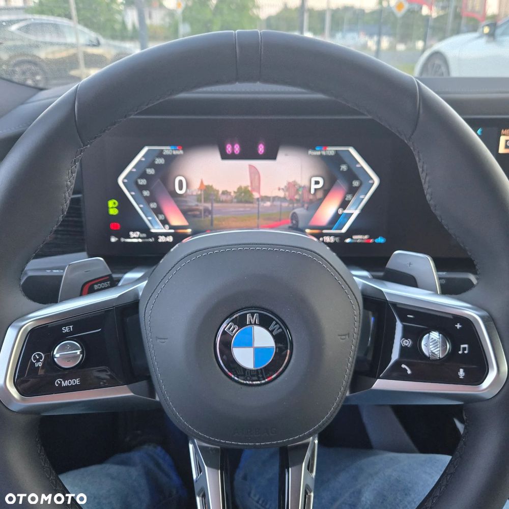 BMW Seria 7 - 12