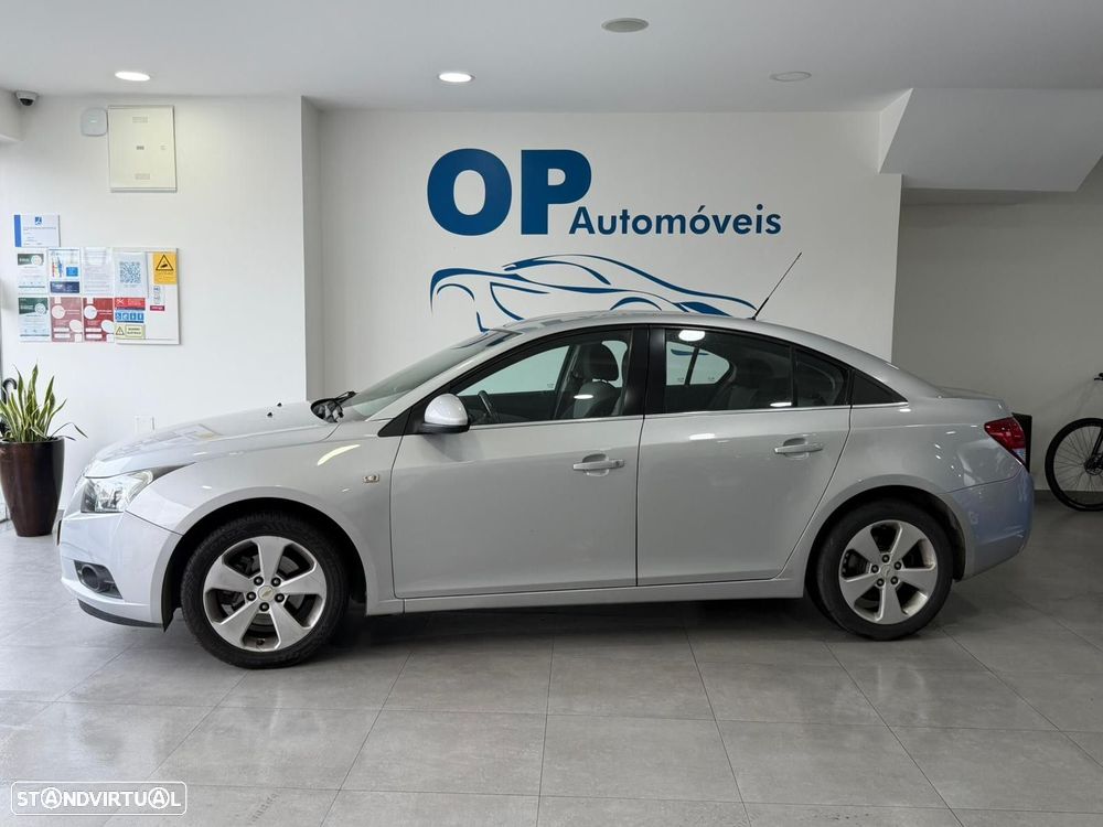 Chevrolet Cruze 2.0 VCDi LT - 2