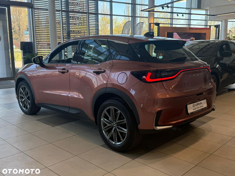 Lexus LBX 1.5 Hybrid Elegant - 2