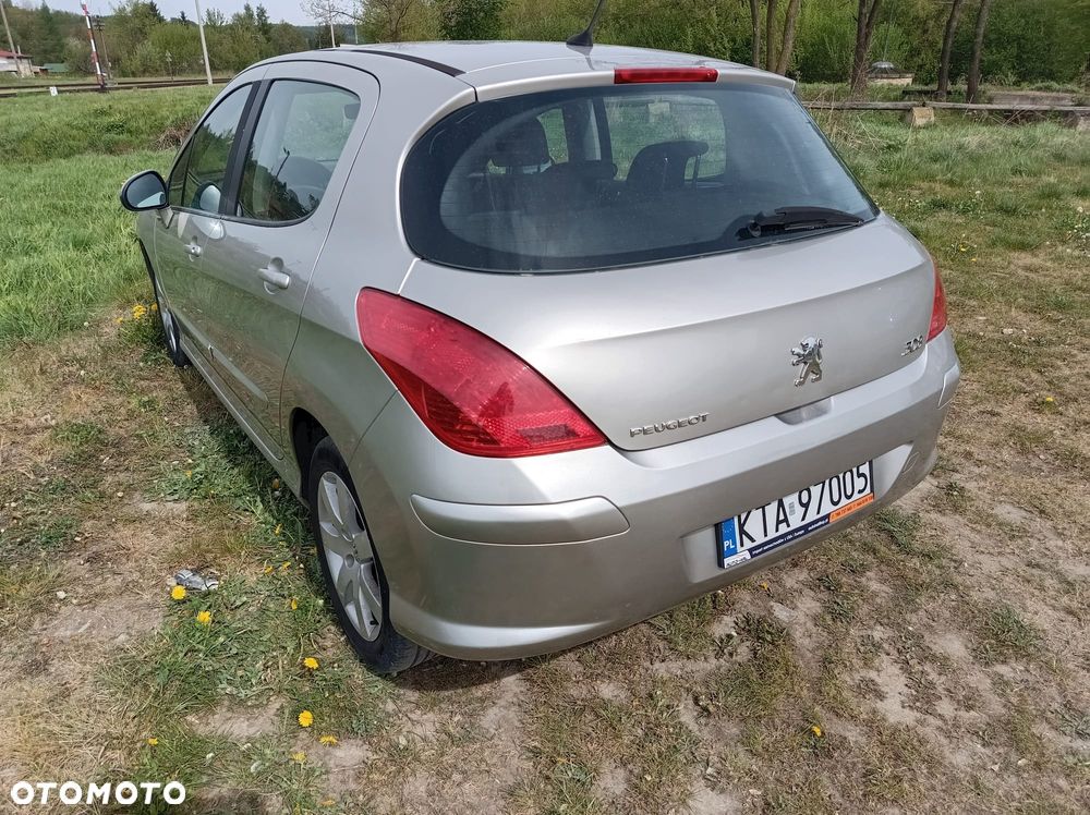 Peugeot 308 - 4