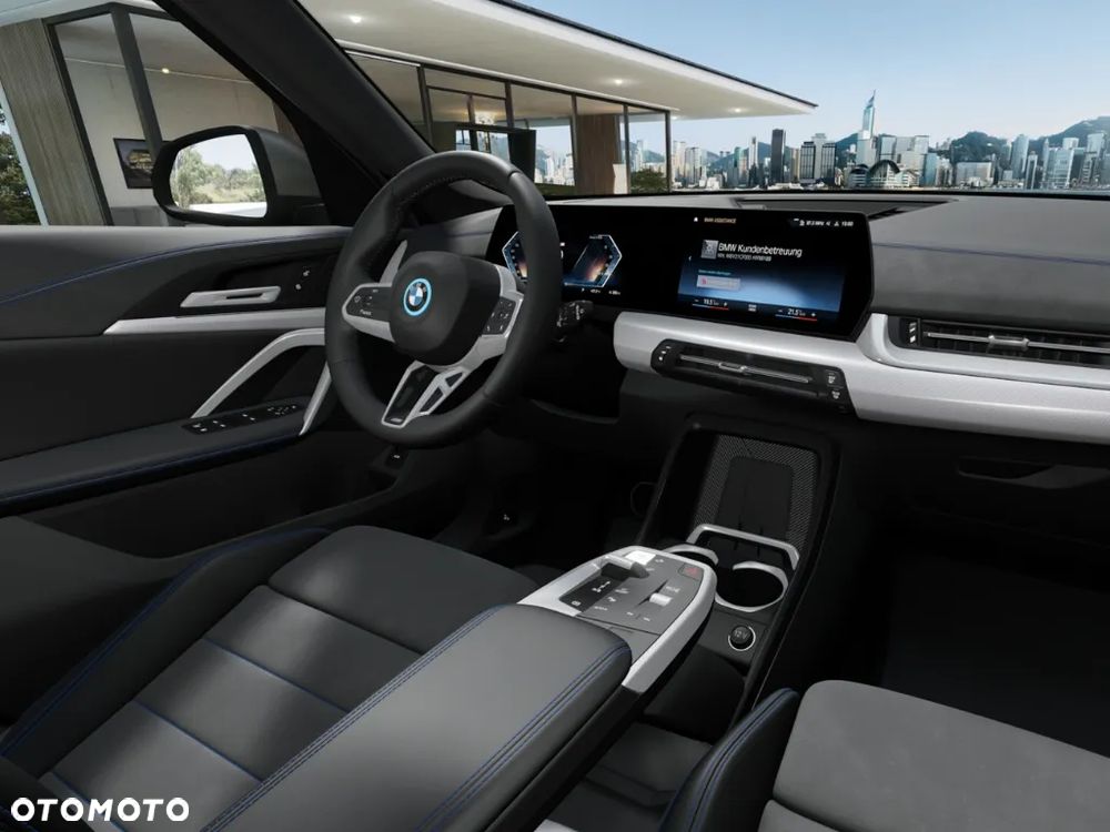 BMW iX1 xDrive30 66.5kWh M Sport Edition - 3