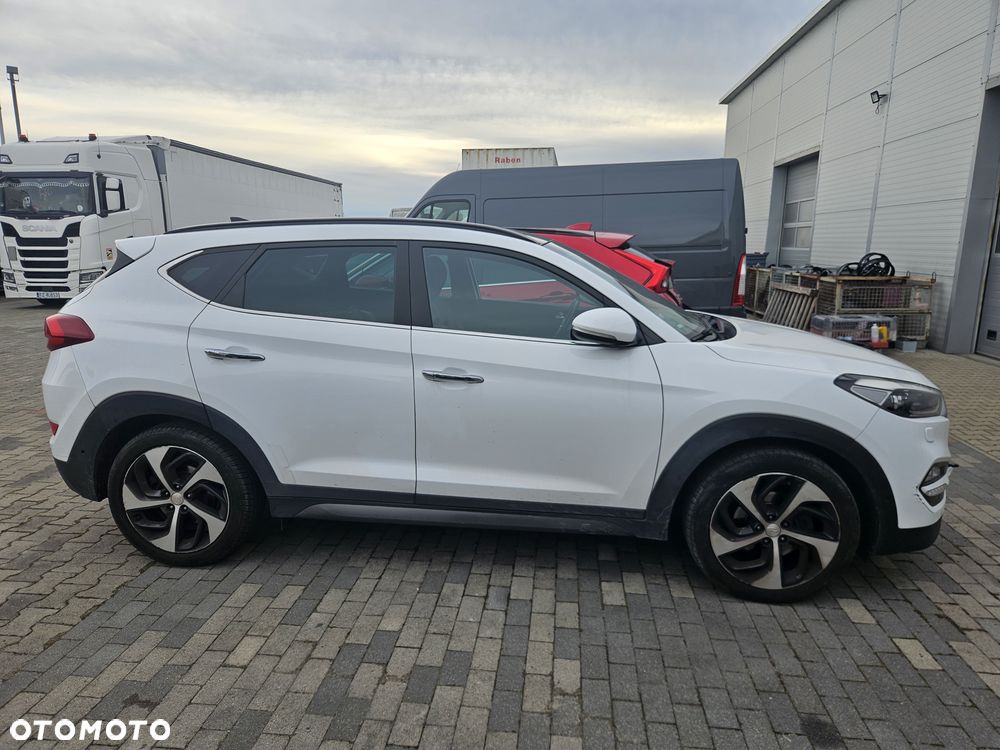 Hyundai Tucson - 26