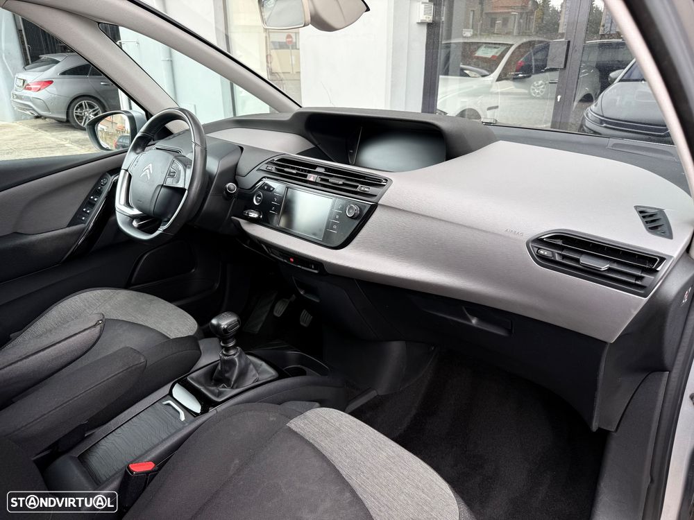 Citroën Grand C4 Spacetourer - 17