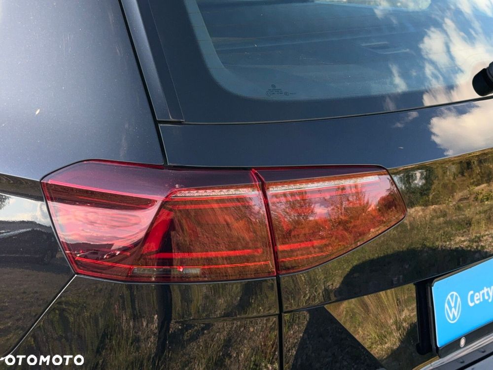 Volkswagen Passat Variant 2.0 TDI EVO Business DSG - 12