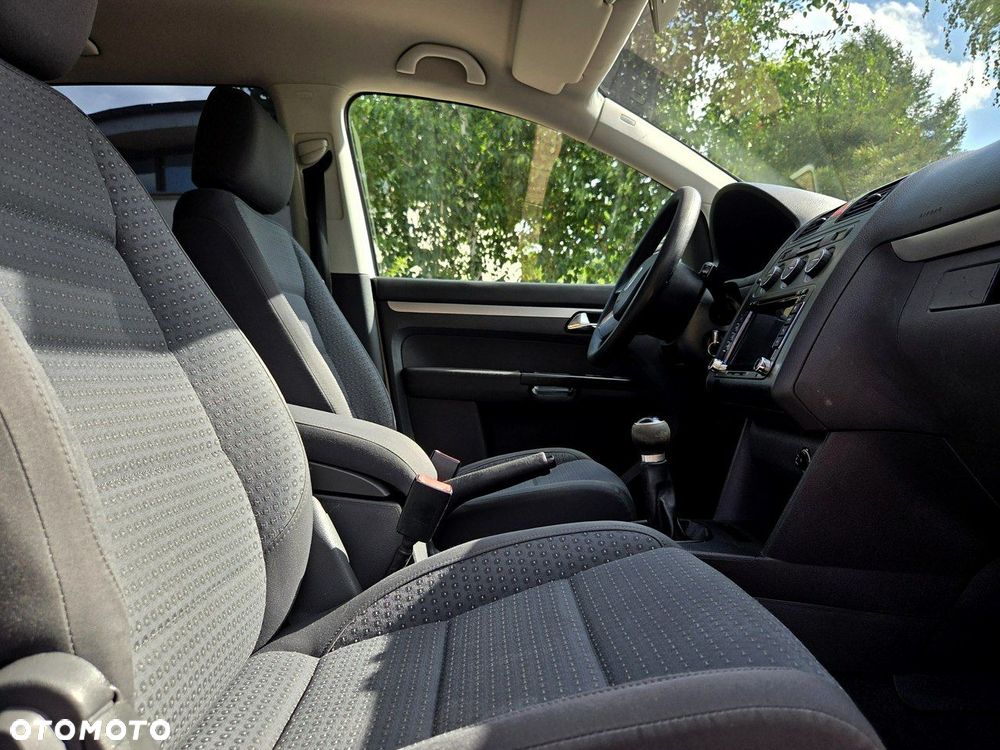 Volkswagen Touran 1.9 TDI Welcome - 5