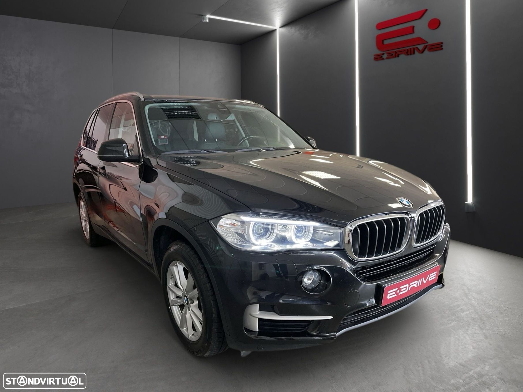 BMW X5 25 d sDrive Comfort 7L - 4