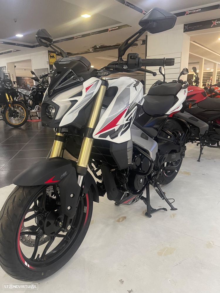 Bajaj Pulsar NS Pulsar ns 400 - 3