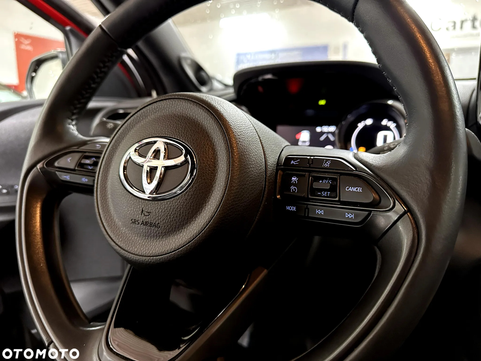 Toyota Yaris Hybrid 1.5 Selection Elegant - 15