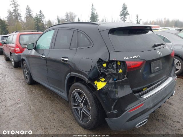 Mercedes-Benz GLA 250 4Matic 8G-DCT AMG Line Advanced Plus - 8