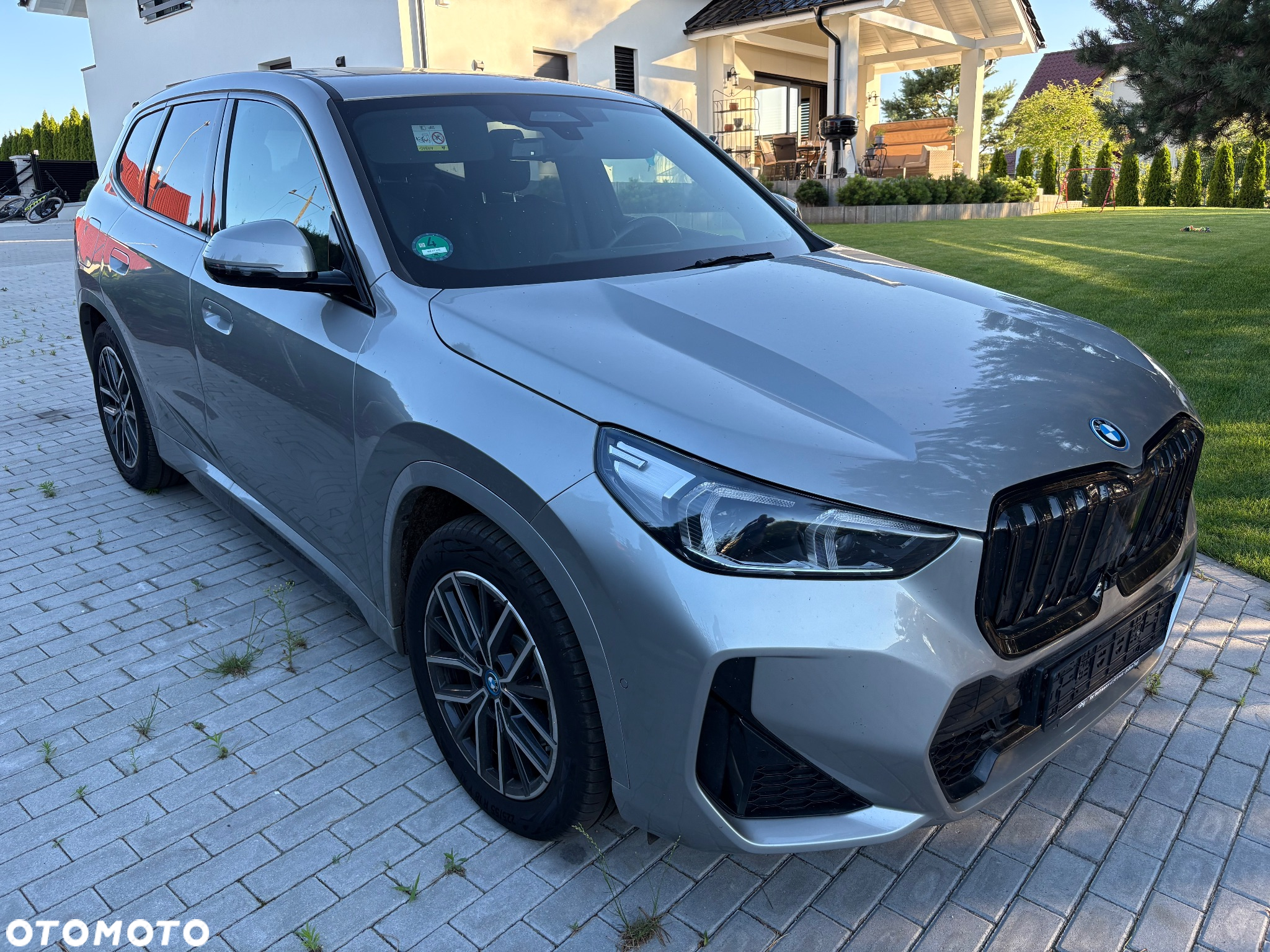 BMW iX1 xDrive30 66.5kWh M Sport - 4