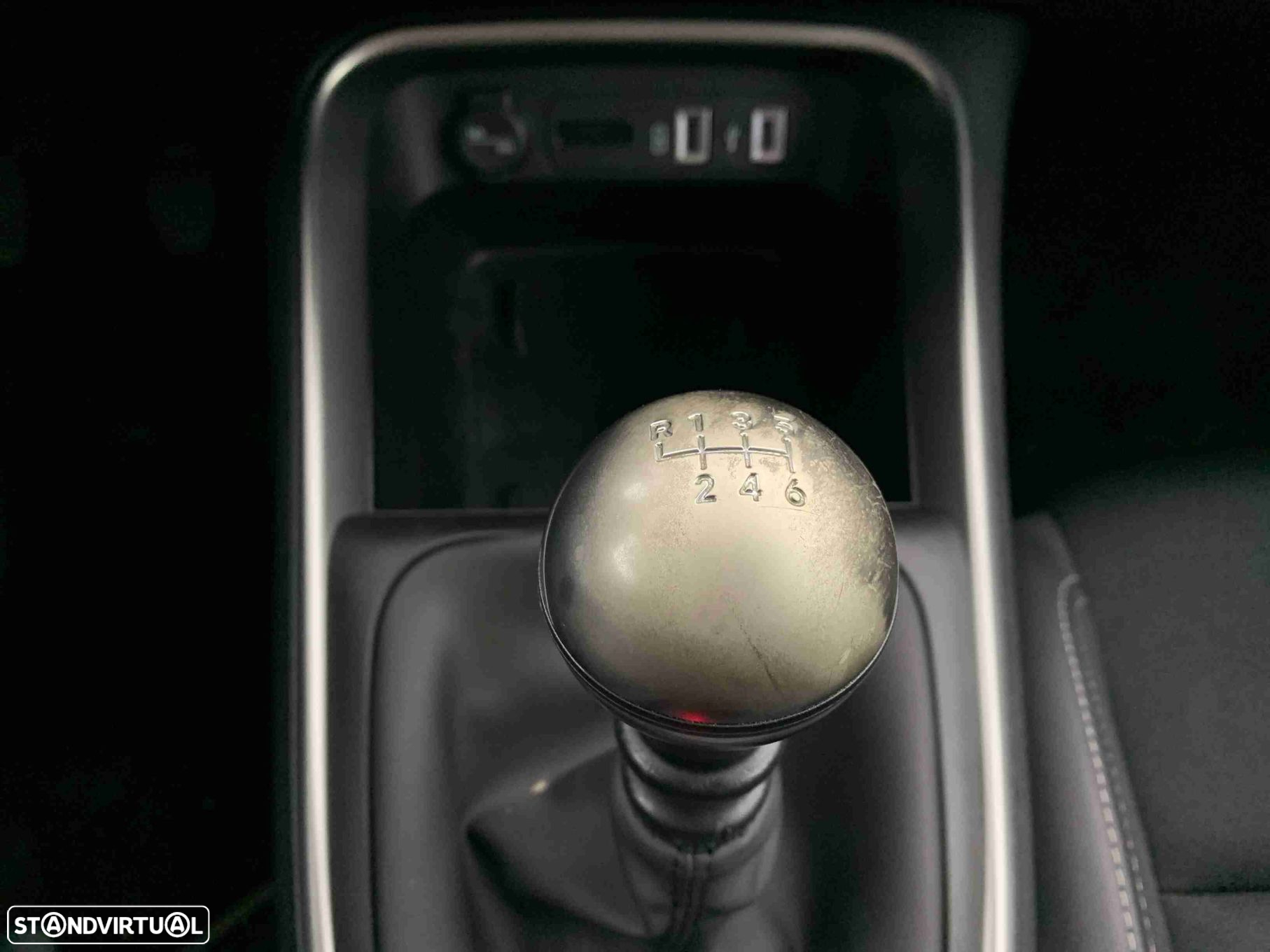 Jeep Avenger 1.2 GSE T3 Altitude - 12