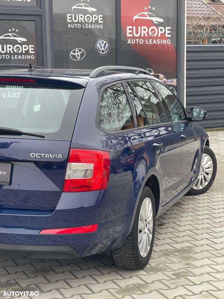 Skoda Octavia 1.6 TDI DPF Active Green tec - 12