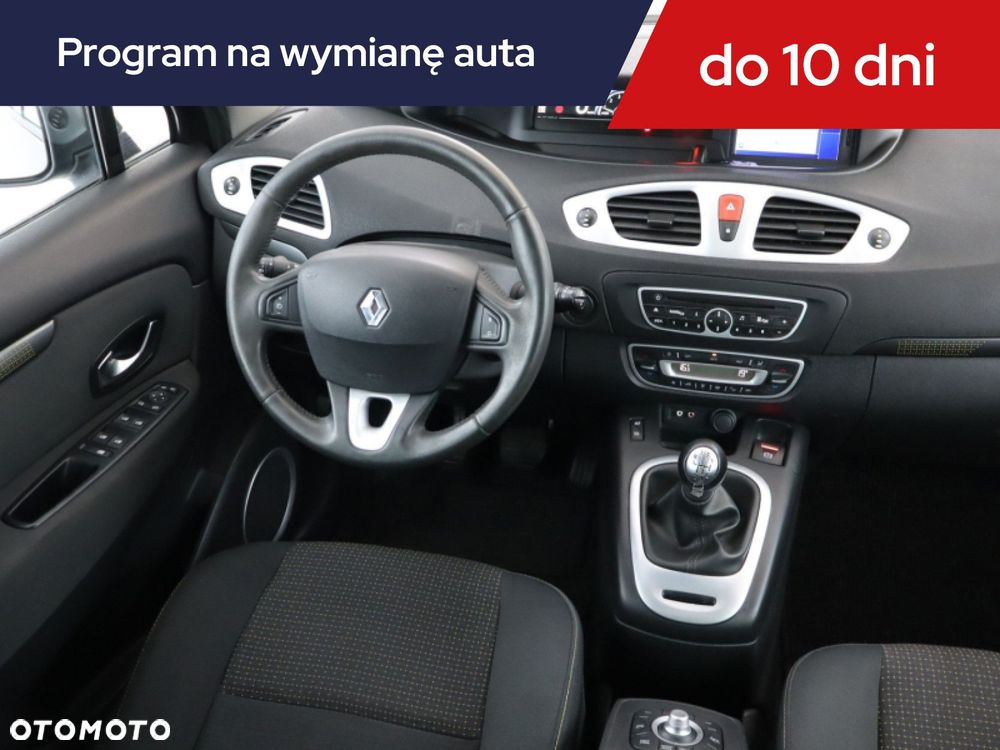 Renault Scenic - 9