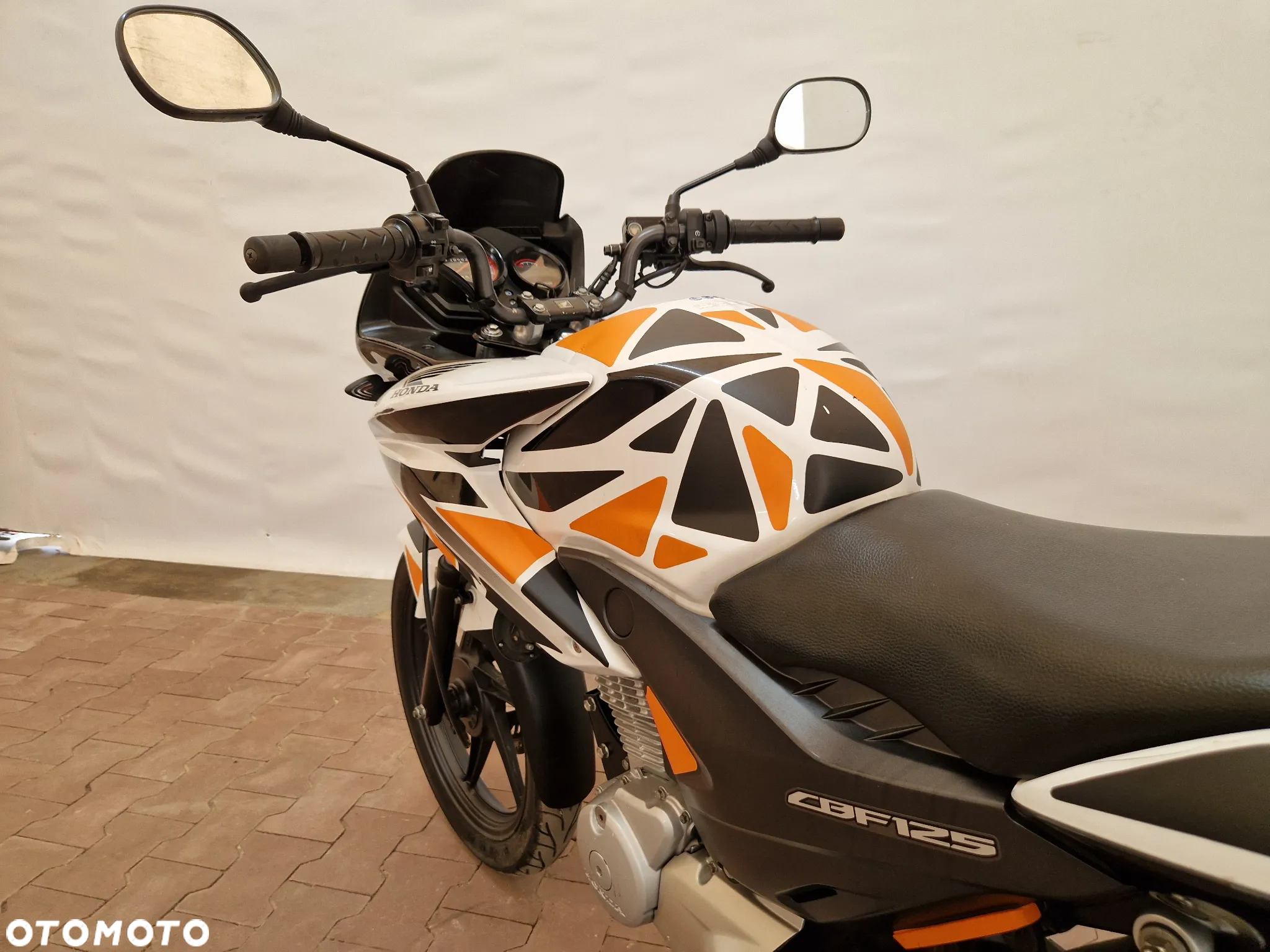 Honda CBF - 25