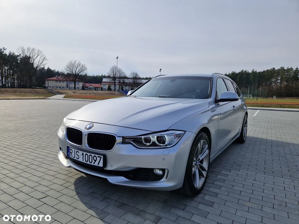 BMW Seria 3 320d xDrive - 1