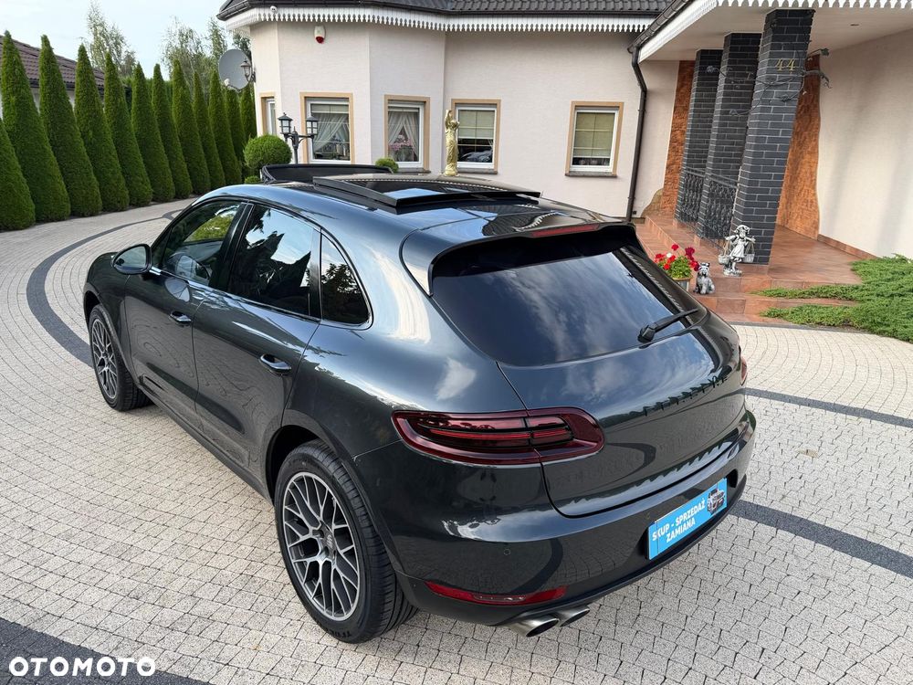 Porsche Macan S - 23