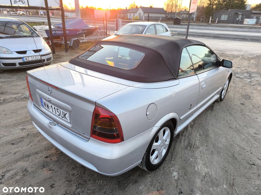 Opel Astra - 12
