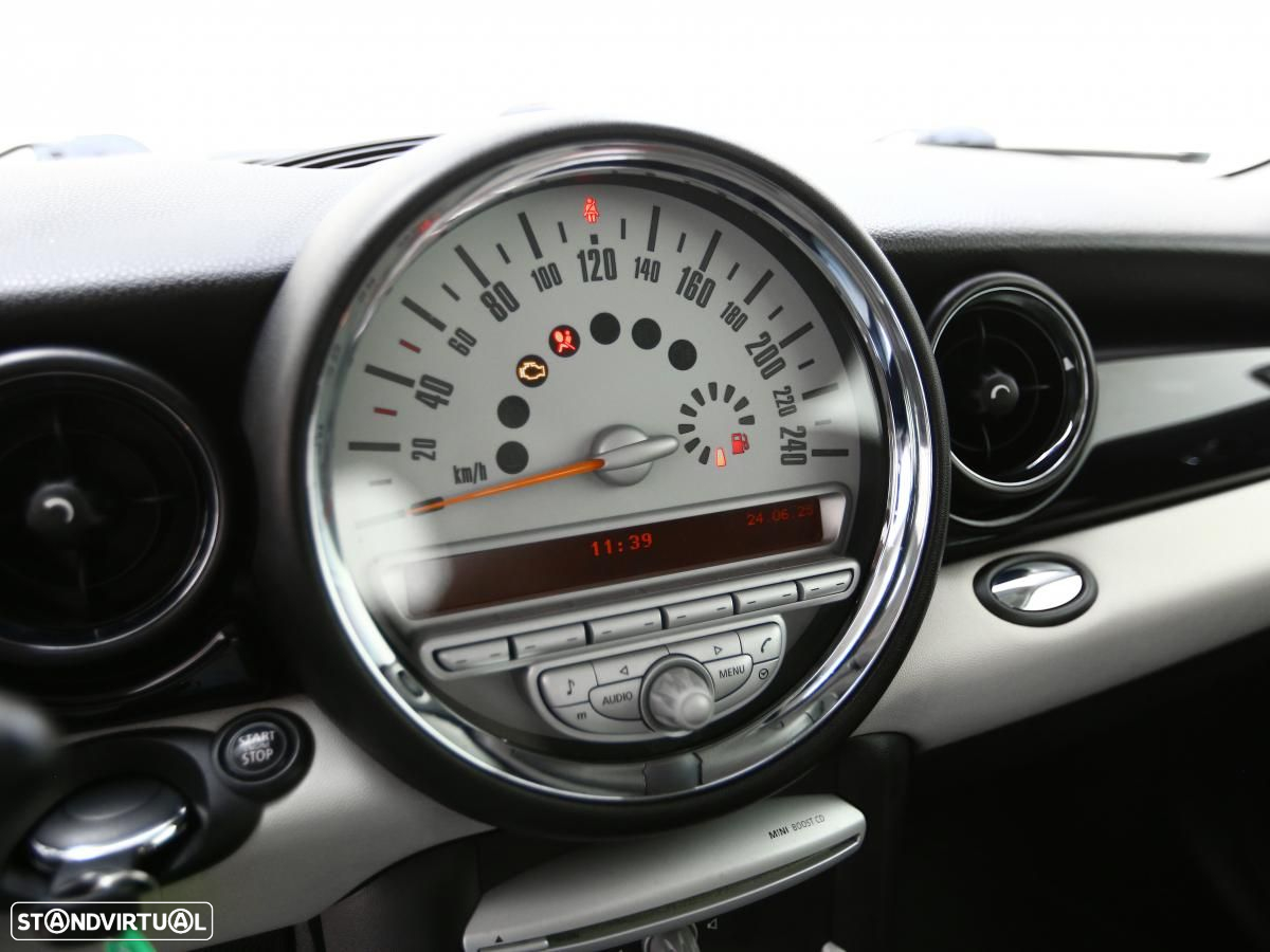 MINI 3 Portas Cooper D - 11