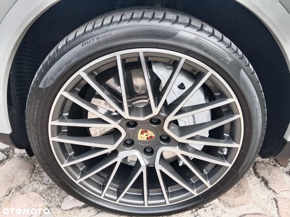 Porsche Cayenne Coupe S - 13