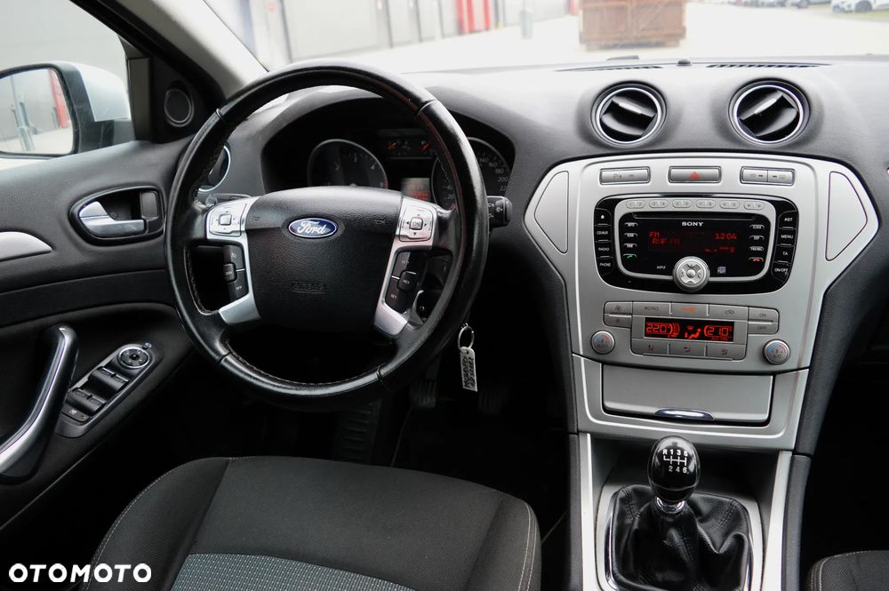 Ford Mondeo 1.8 TDCi Gold X - 9