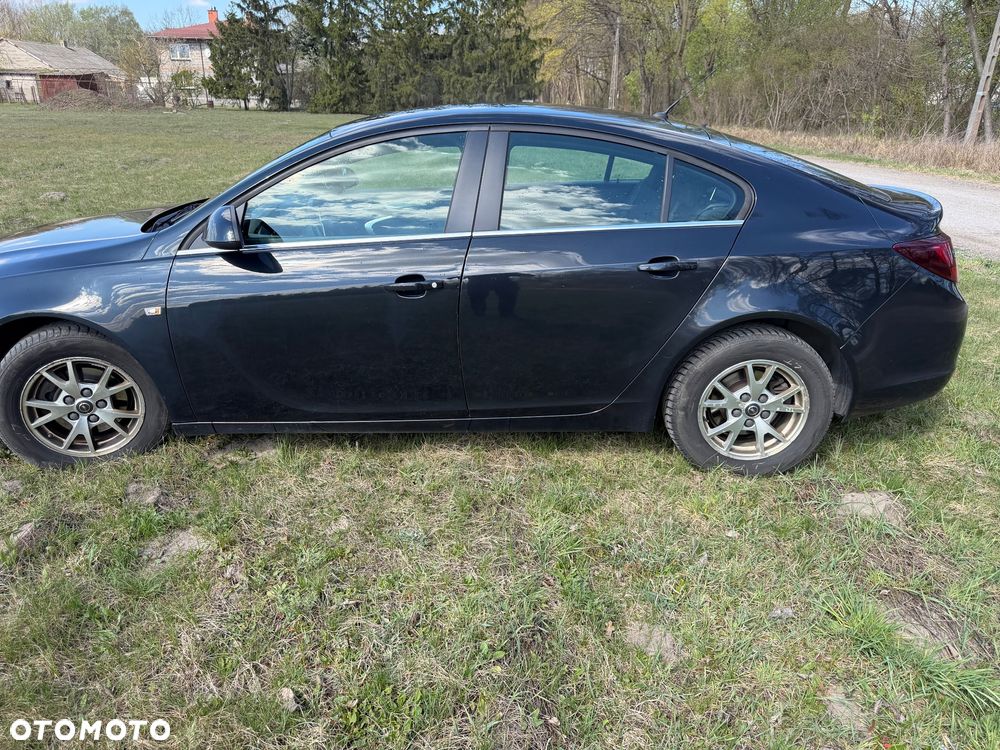 Opel Insignia 2.0 CDTI - 11