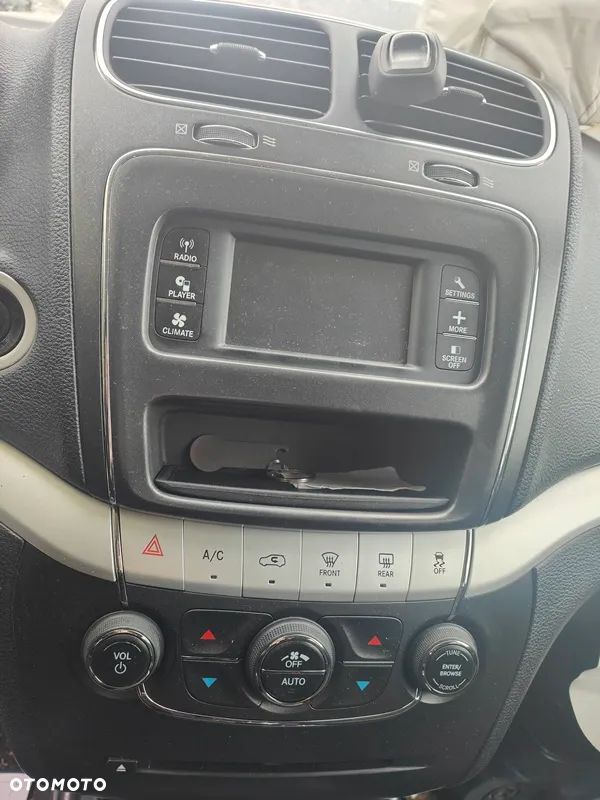 FIAT FREEMONT 11r RADIOODTWARZACZ - 1