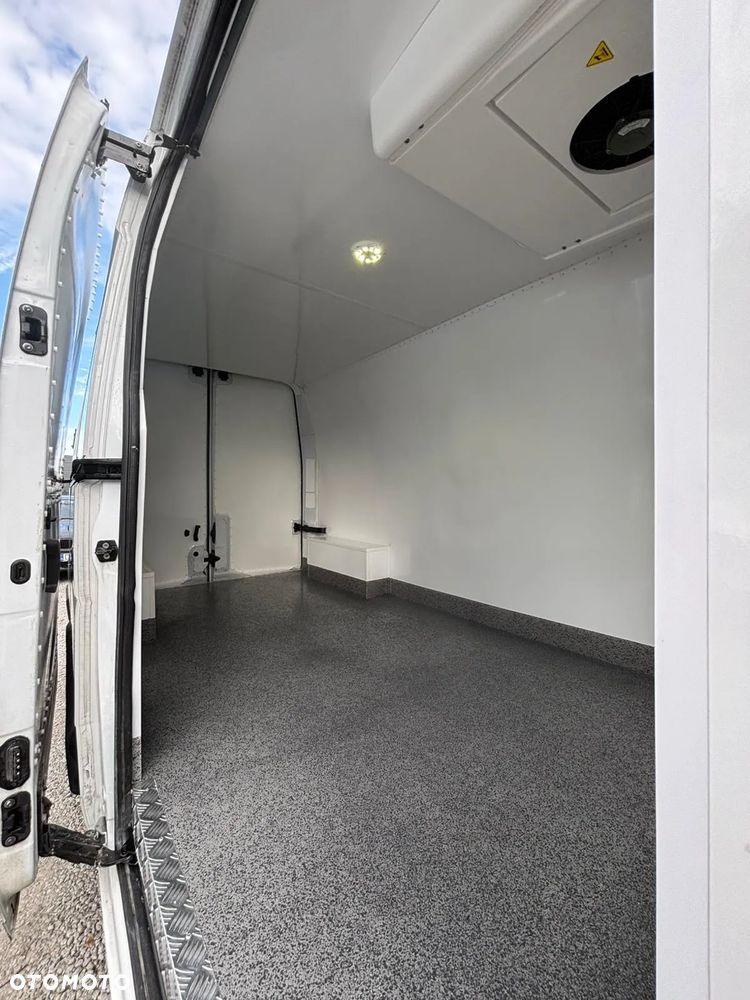 Renault MASTER L3H2 2.3 IZOTERMA + AGREGAT - 8